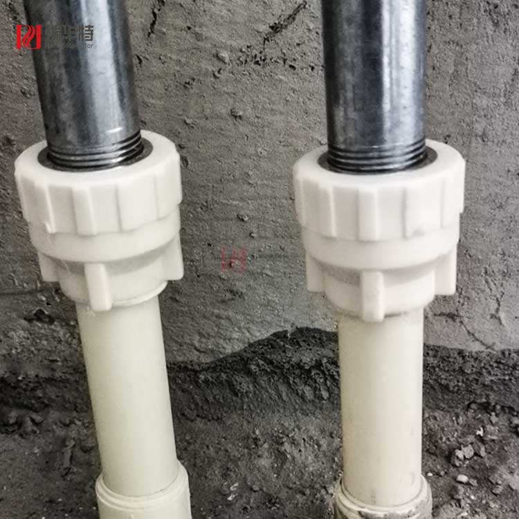 暖氣片管路